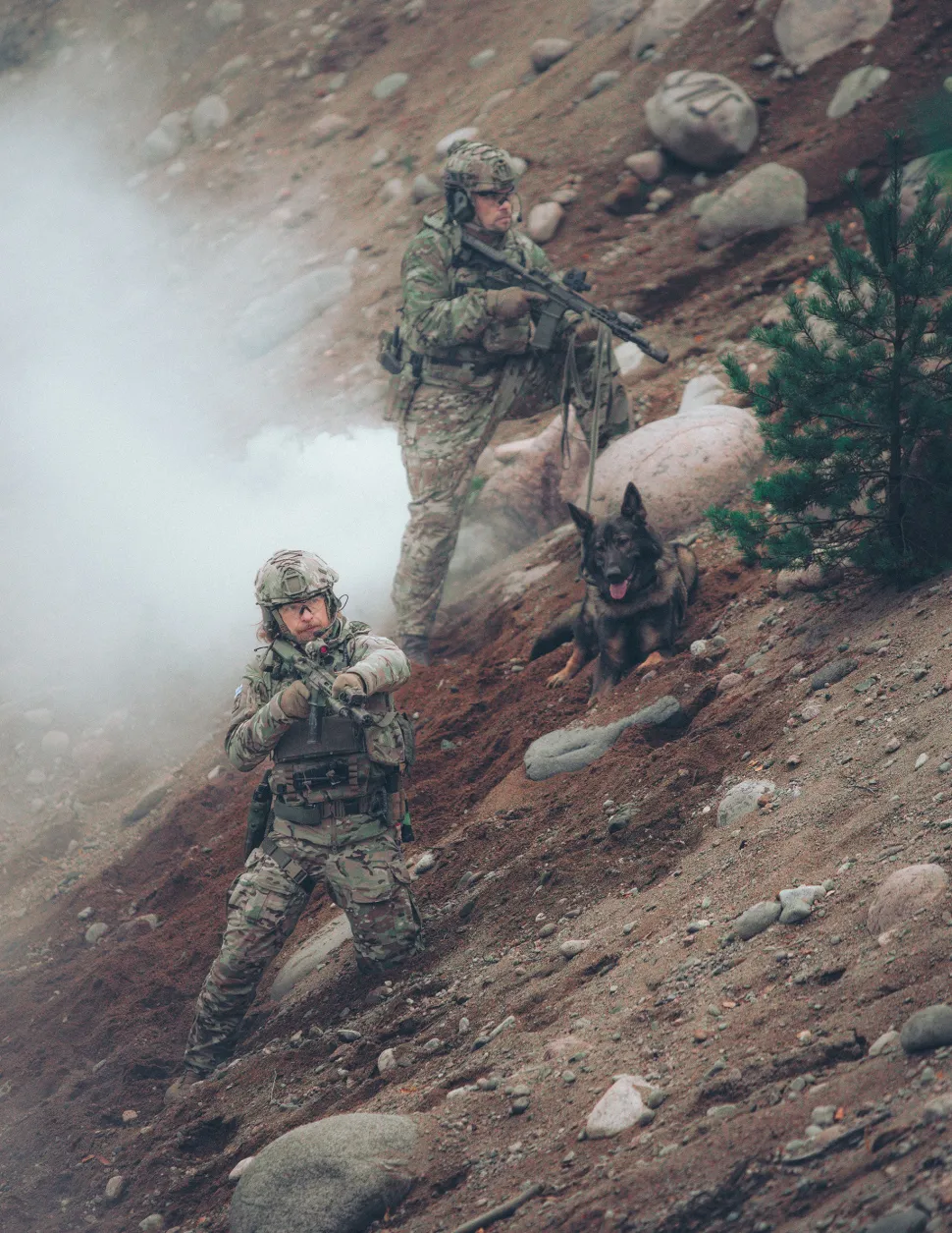 Varusteleka L4 Taisteluhousut, MultiCam