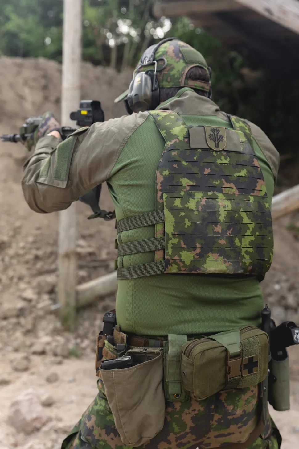 Varusteleka L4 Taistelupaita, MultiCam